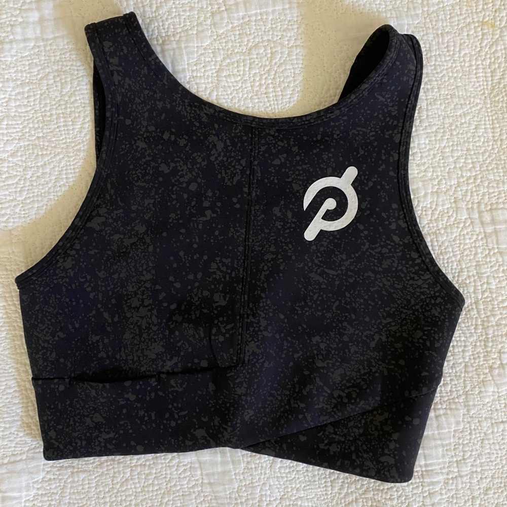 Lululemon/peloton crop